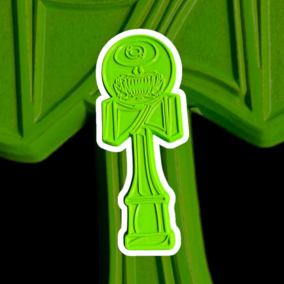"Cyclops Dama" Hat Pin