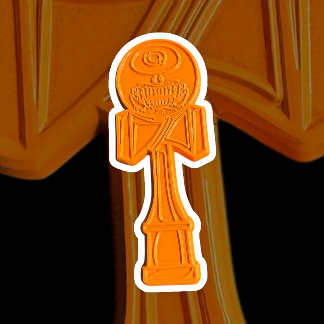 "Cyclops Dama" Hat Pin